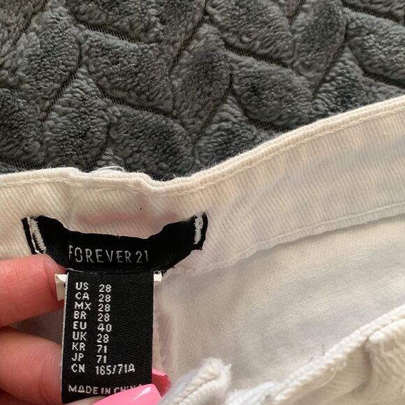 Fun Forever 21, white tie up Jean shorts - Picture 3 of 5